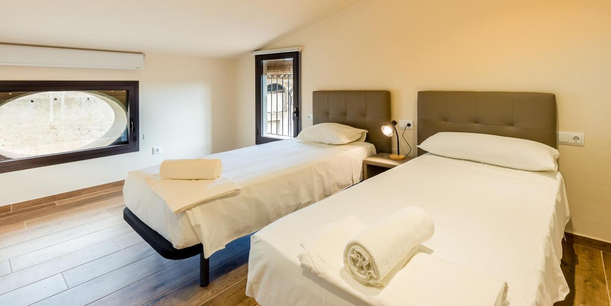 Can Cintet 3 Apartamento Con Terraza En Besalu Ngoại thất bức ảnh