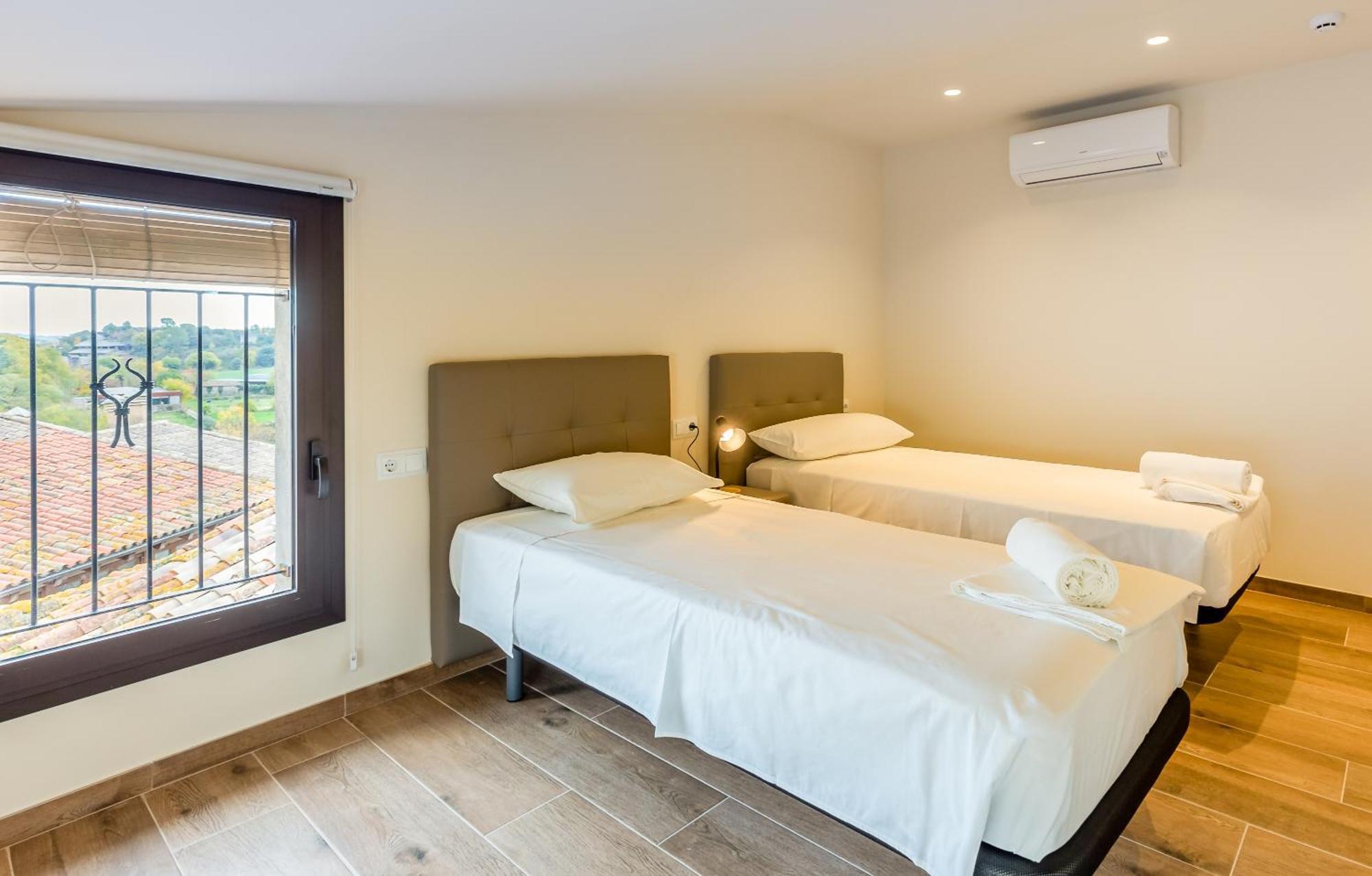 Can Cintet 3 Apartamento Con Terraza En Besalu Ngoại thất bức ảnh