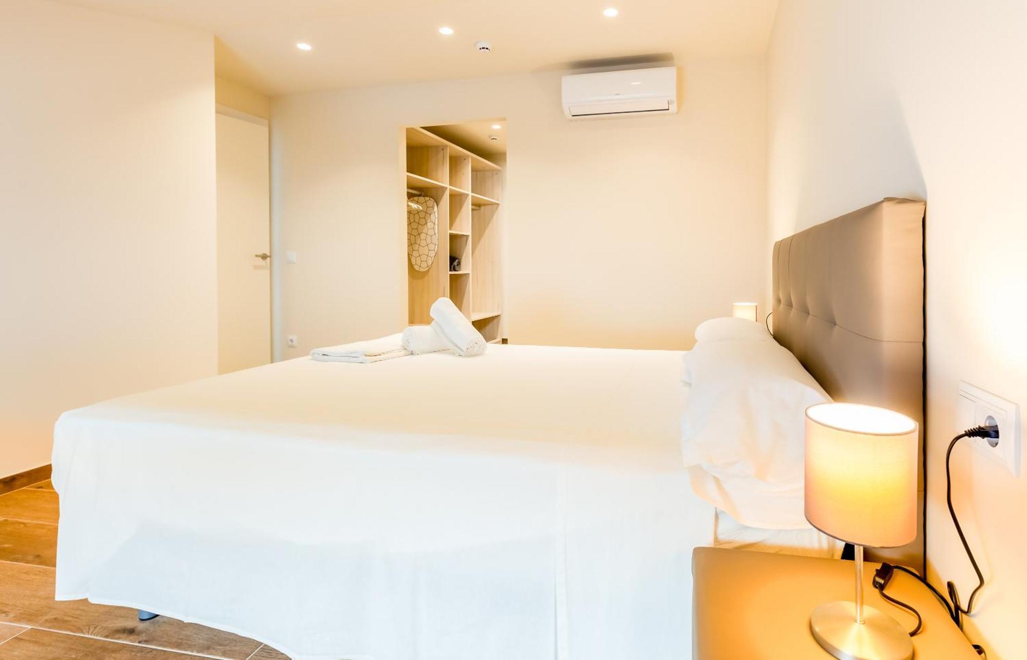 Can Cintet 3 Apartamento Con Terraza En Besalu Ngoại thất bức ảnh