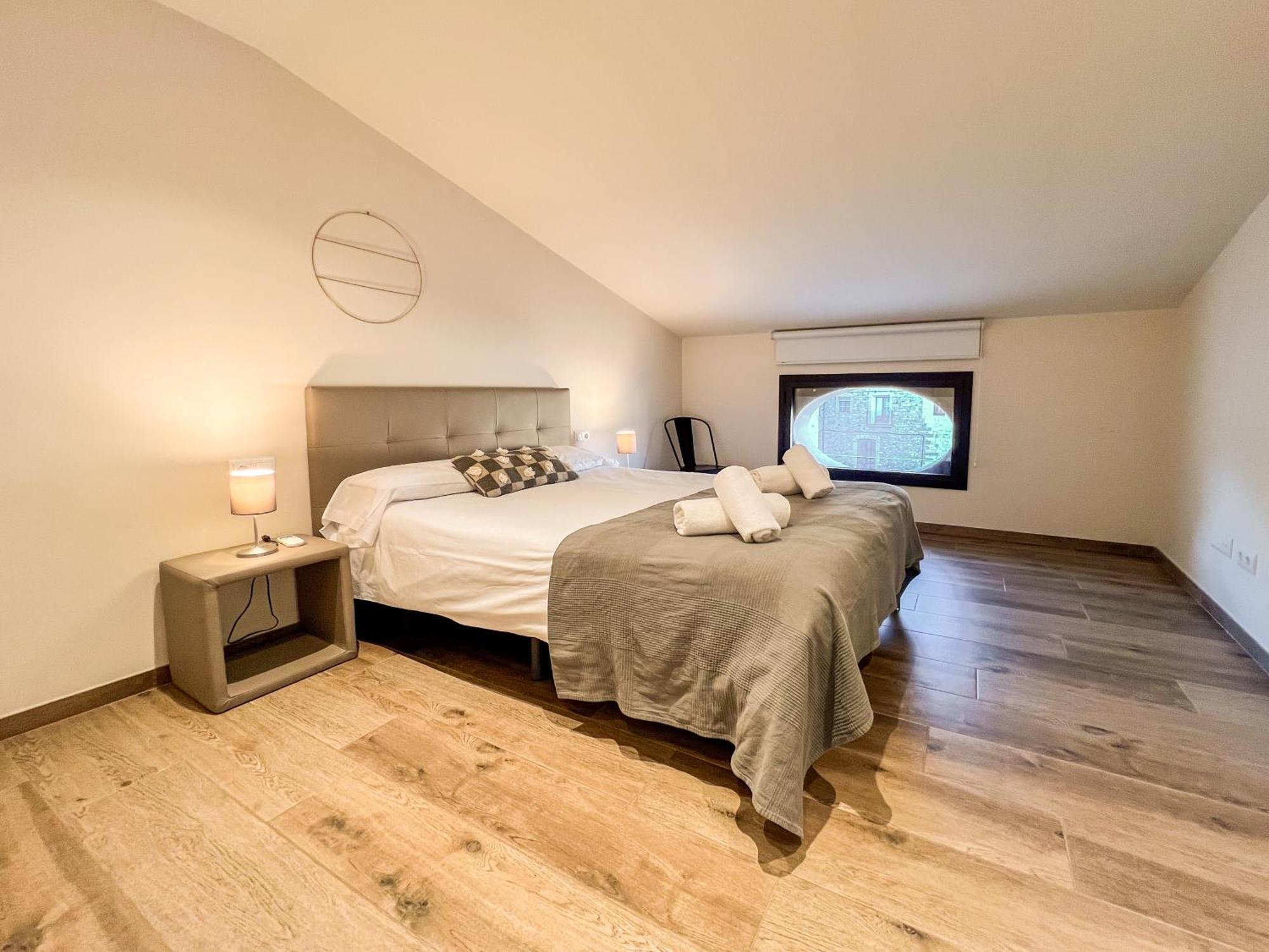 Can Cintet 3 Apartamento Con Terraza En Besalu Ngoại thất bức ảnh