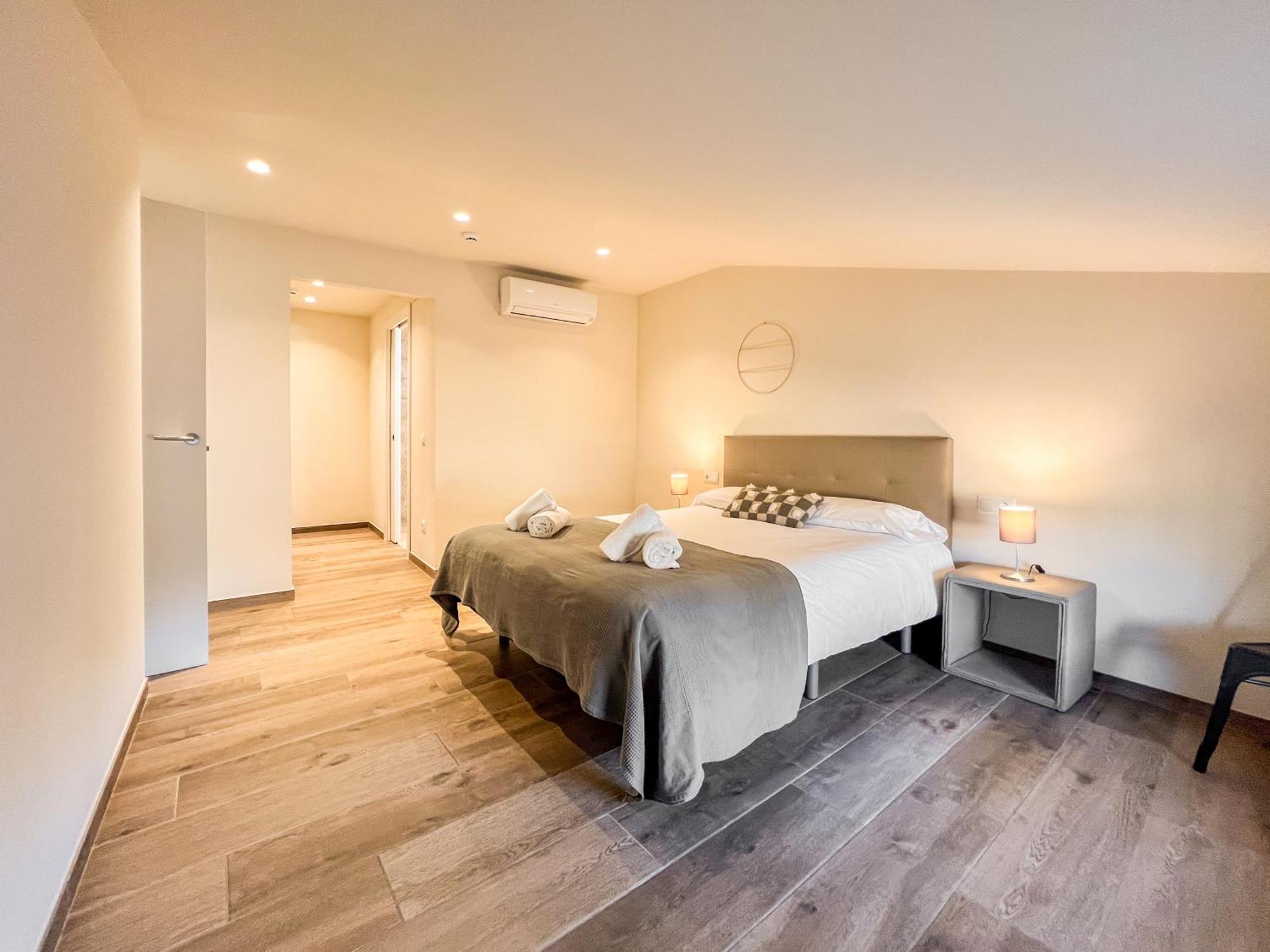 Can Cintet 3 Apartamento Con Terraza En Besalu Ngoại thất bức ảnh