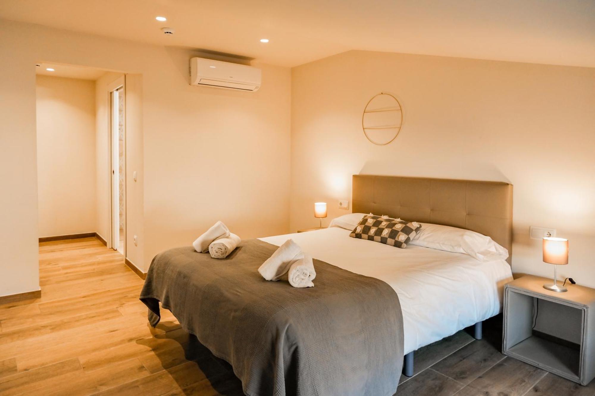 Can Cintet 3 Apartamento Con Terraza En Besalu Ngoại thất bức ảnh
